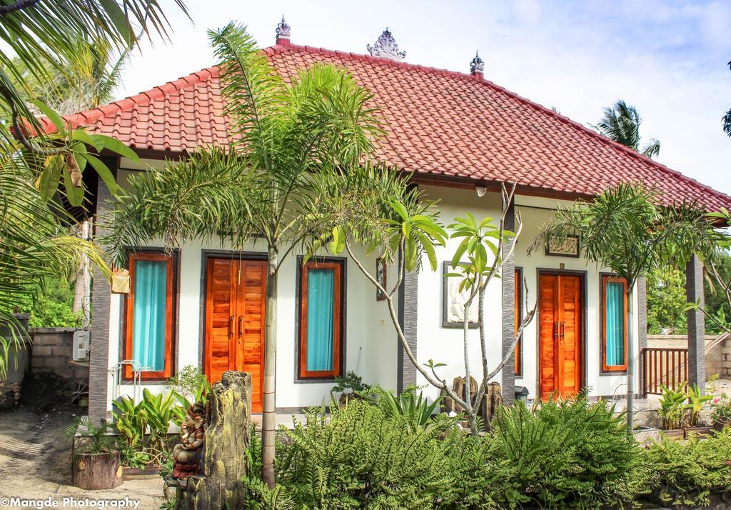 Medal Jaya Hostel & Room Nusa Lembongan  Ngoại thất bức ảnh