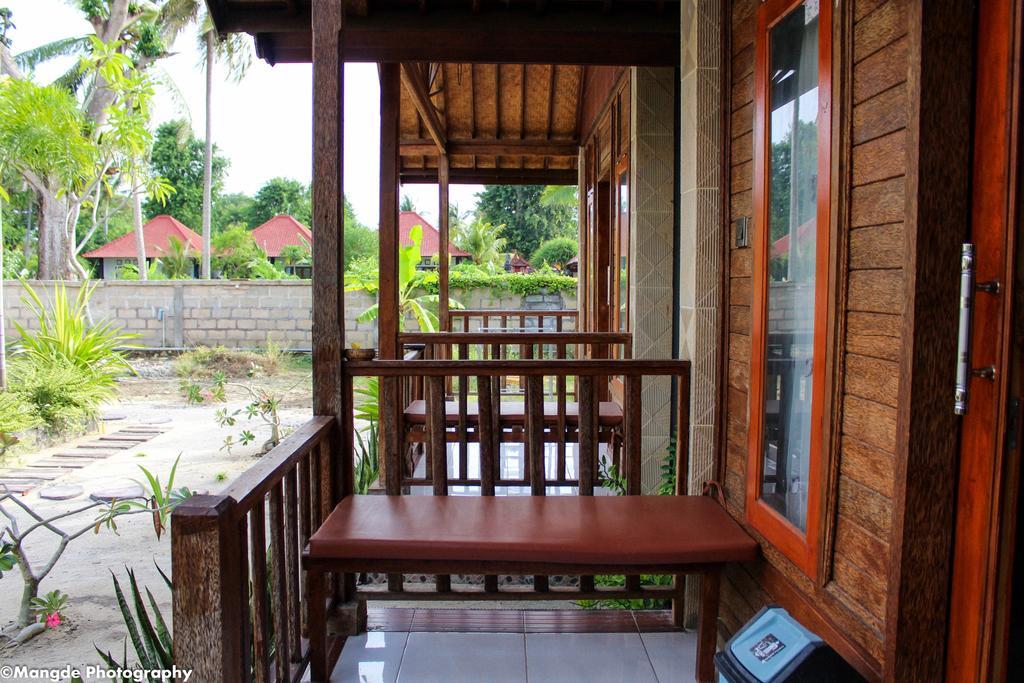 Medal Jaya Hostel & Room Nusa Lembongan  Ngoại thất bức ảnh
