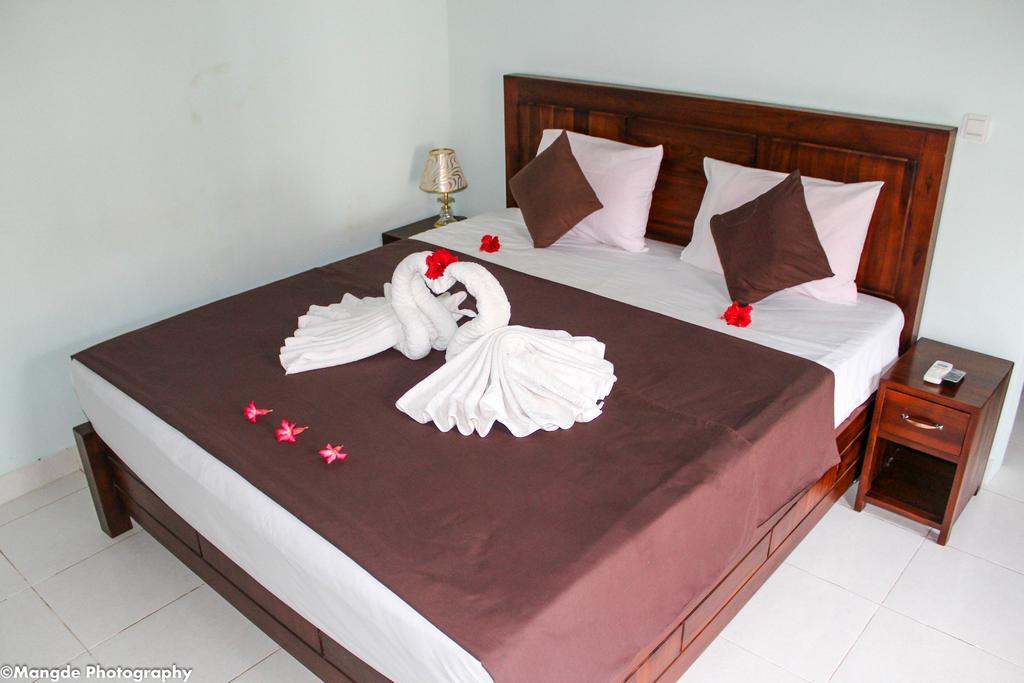 Medal Jaya Hostel & Room Nusa Lembongan  Ngoại thất bức ảnh