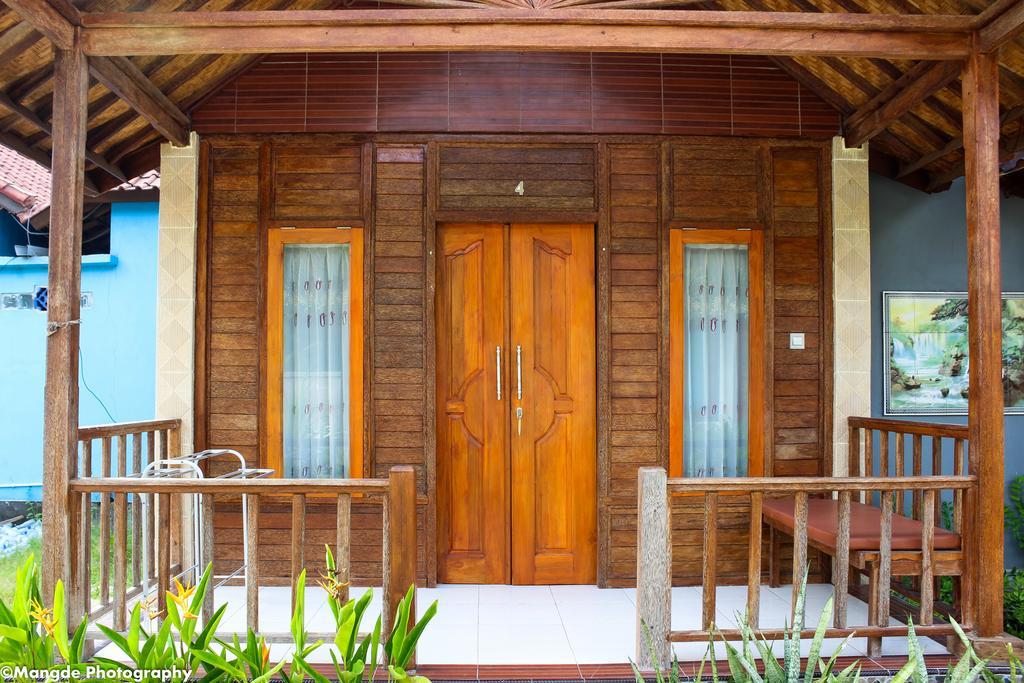 Medal Jaya Hostel & Room Nusa Lembongan  Ngoại thất bức ảnh