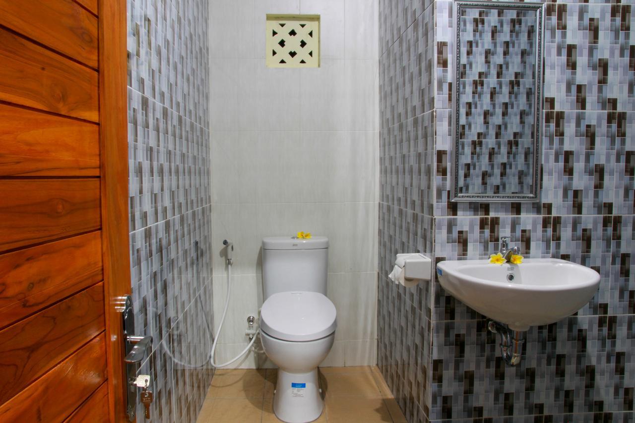 Medal Jaya Hostel & Room Nusa Lembongan  Ngoại thất bức ảnh
