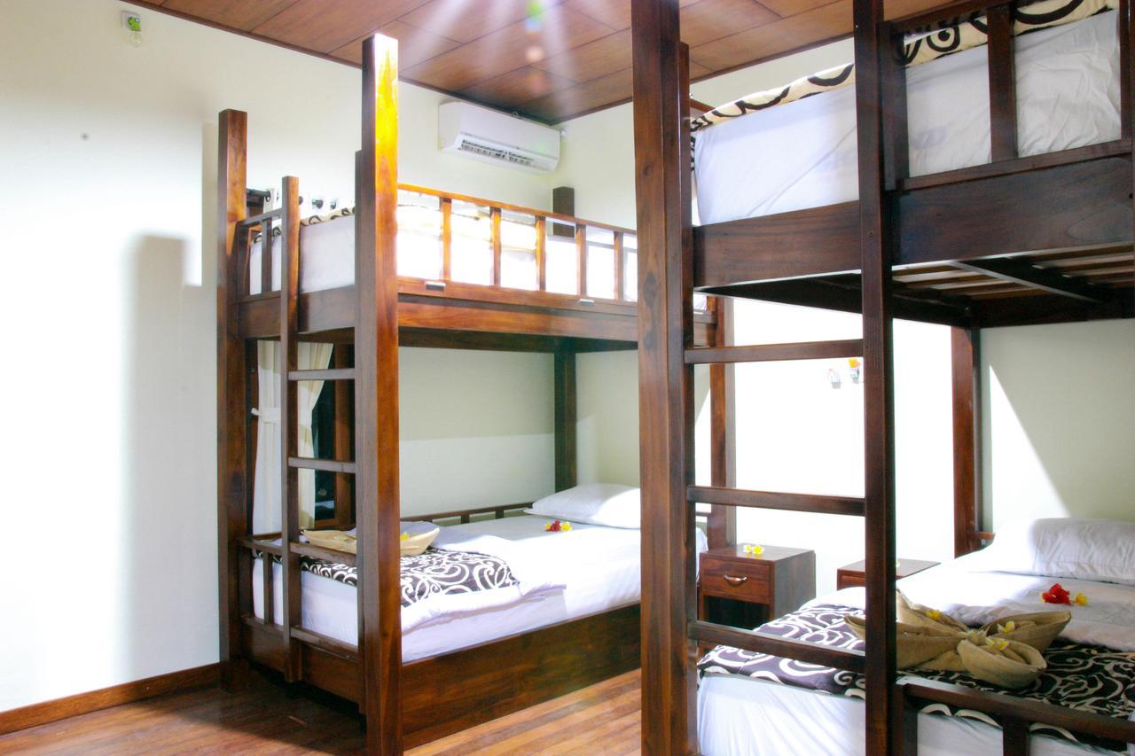 Medal Jaya Hostel & Room Nusa Lembongan  Ngoại thất bức ảnh