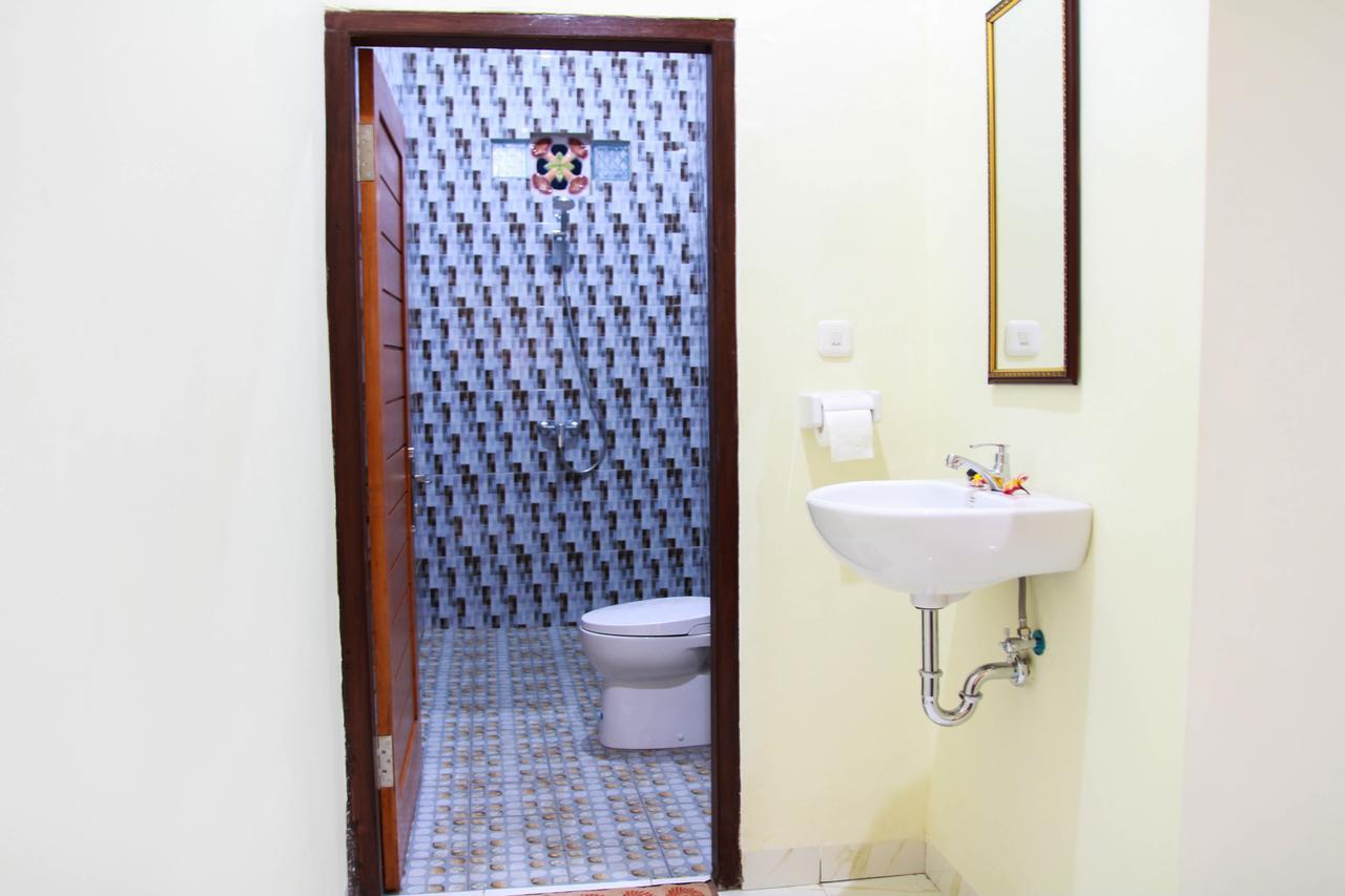 Medal Jaya Hostel & Room Nusa Lembongan  Ngoại thất bức ảnh